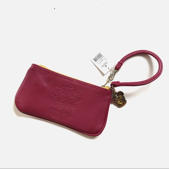 Warner Bros. Other - Harry Potter Gryffindor Wristlet Pouch